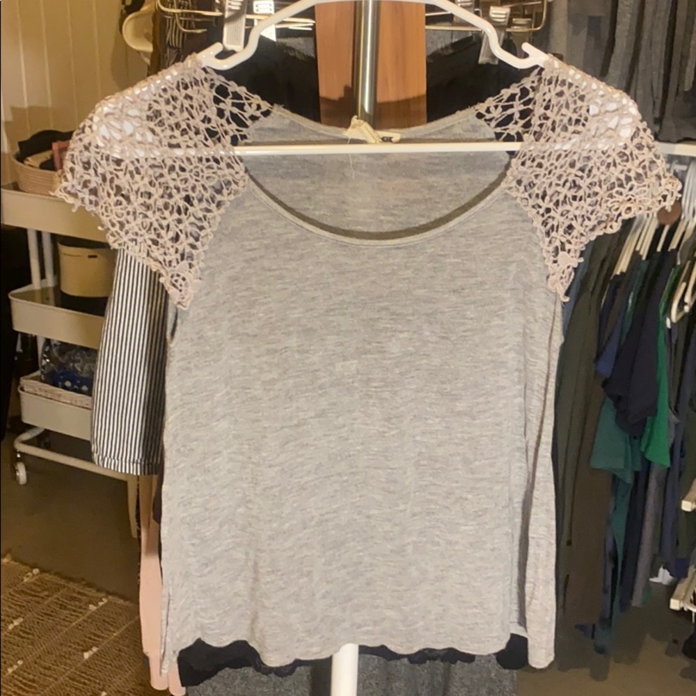 LA HEARTS super soft tee with crochet sleeves.